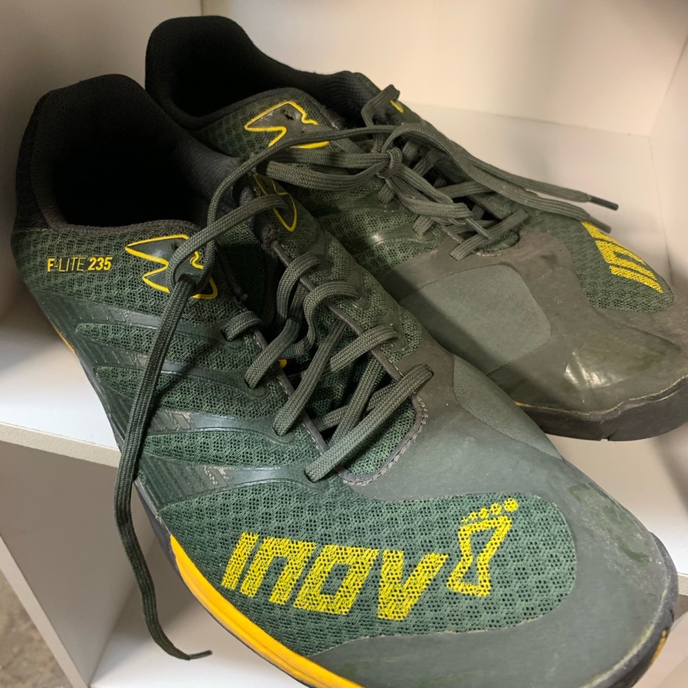 Men’s shoes